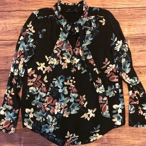 WHBM Black & Floral Tie Neck Bell Sleeve Blouse.